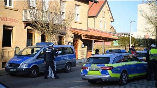 หนุ่มเยอรมันวัย 26 ปีใช้ปืนยิงพ่อแม่ และญาติเสียชีวิตรวม 6 ศพ