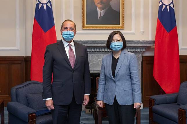 美國現任衛生部長阿薩爾率團訪台４天，美國對台灣這樣「高規格」的支持，我方究竟該如何看待？(圖/總統府提供)