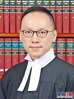 ■裁判官何俊堯在判刑強調賄賂是嚴重罪行。