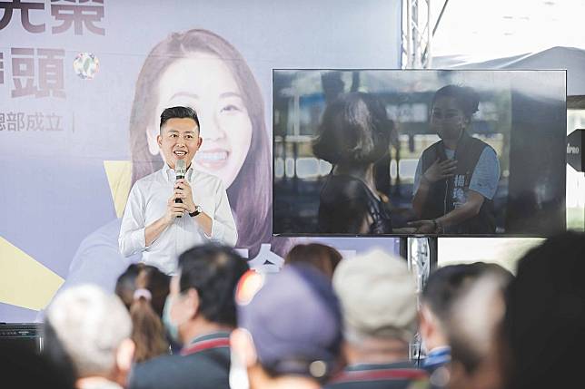 我是中華大學夜間部畢業！林智堅批高虹安歧視學歷　網炸鍋搞錯重點不認錯