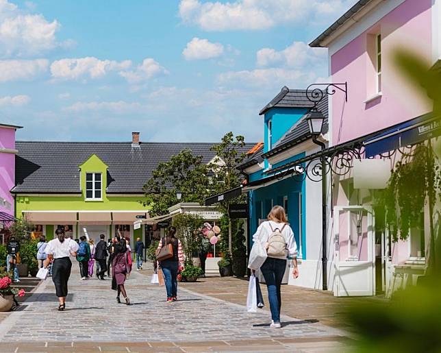 La Vallée Village是其中1間必去巴黎outlet（圖片來源：IG@lavalleevillage）