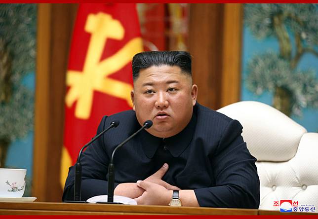 北韓領導人金正恩日前要求包括中央委員會和朝鮮勞動黨各級組織，執行「艱苦行軍」計畫，希望可以減輕民眾的負擔。   圖：翻攝朝中社KCAN網站（資料照）