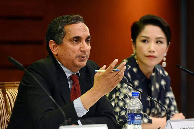 Director of Asia and Pacific Department of the International Monetary Fund (IMF) Krishna Srinivasan (L) attends a press conference in Colombo, Sri Lanka, on May 15, 2023. (Photo by Gayan Sameera/Xinhua)