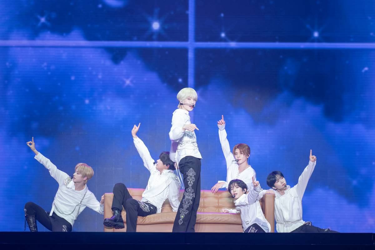 NCT WISH林口開唱「沙發舞」帥氣開場 SION霸氣撩粉「放心把你的心交給我」 | 鏡新聞 | LINE TODAY