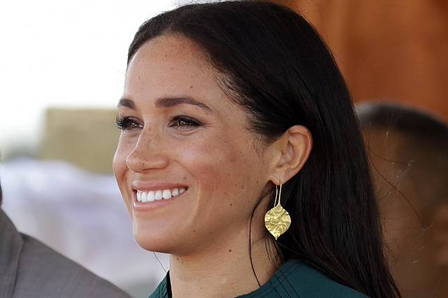 There’s a growing interest in the pretty things pointing from Meghan Markle’s ears and fingers – with a distinct taste for Canadian jewellery already evident, and celebrated in the Sussexes new home country. Photo: AP