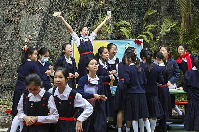 A consultation document suggested that there should be more flexible learning in Hong Kong secondary schools. Photo: Nora Tam