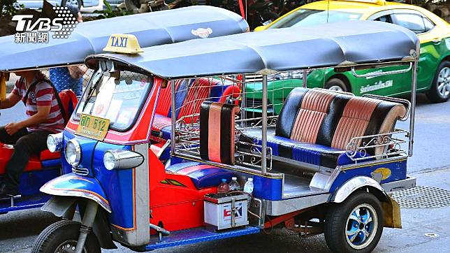 泰國芭東海灘驚見「嘟嘟車活春宮」。（示意圖／Shutterstock達志影像）