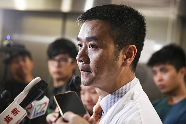 Dr Kelvin Ng came under fire for leaving a patient open on an operating table halfway through a surgery at Queen Mary Hospital to perform another scheduled procedure at a private hospital on October 13, 2017. Photo: Sam Tsang