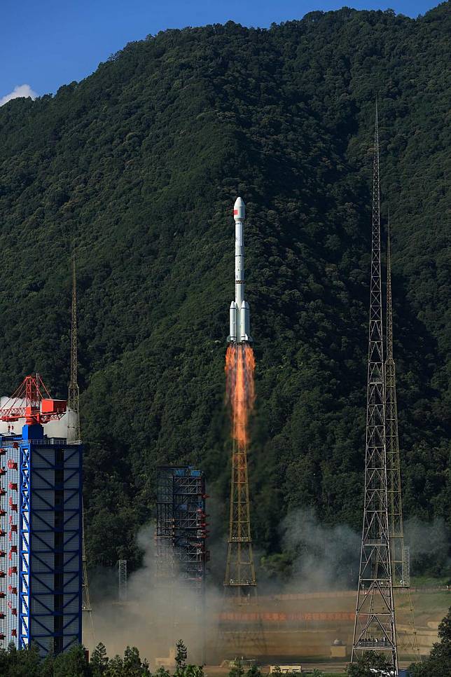 The 59th and 60th satellites of the BeiDou system are launched at 9:14 a.m. (Beijing Time) by a Long March-3B carrier rocket and the Yuanzheng-1 (Expedition-1) upper stage attached to the carrier rocket from the Xichang Satellite Launch Center in southwest China's Sichuan Province, Sept. 19, 2024. (Photo by Yang Zhiyuan/Xinhua)