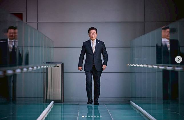淡江大學洪耀南教授表示，李在明辭黨魁爭取提名，這個動作不是美德，而是法律要求。圖：取材自李在明官方IG