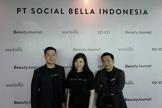 Social Bella’s co-founders (from left to right): John Rasjid, Chrisanti Indiana, and Christopher Madiam. Courtesy of Social Bella.