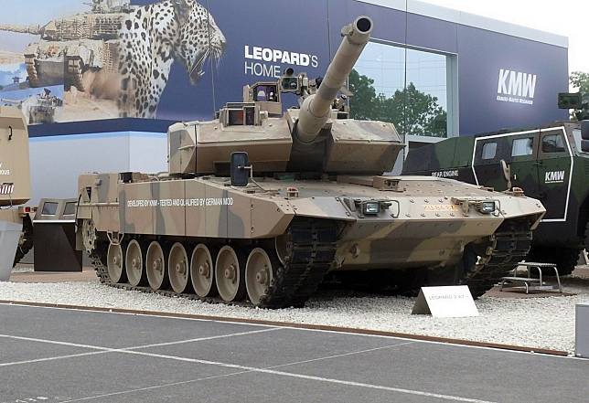 德國豹 2 型坦克   圖：攝自維基百科