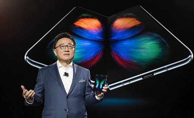 DJ Koh บอสใหญ่ Samsung ในการเปิดตัว Galaxy Fold