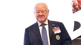 三三會理事長林伯豐喊話政府修正能源政策。李政龍攝
