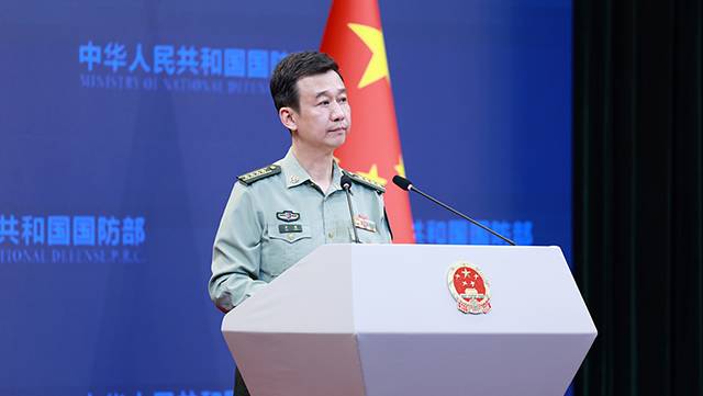 中國國防部發言人吳謙大校。 圖：翻攝中國國防部官網