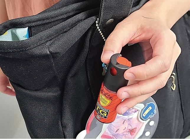催淚噴霧在日本很容易買得到。翻攝X