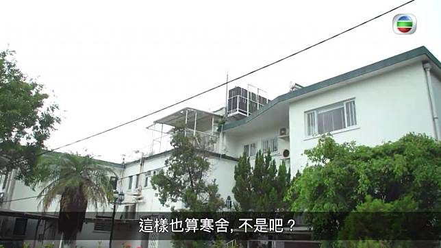 江欣燕歐陸式大屋曝光（圖片來源：TVB 節目《單對單》電視截圖）