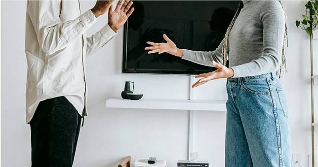 丈夫外遇想離婚娶小三！人妻開價300萬被砍半　全場1原因叫她再忍忍