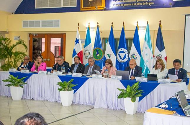 中美洲議會強行通過尼加拉瓜黨團「排台納中」案，將中國列為常駐觀察員。 圖：翻攝PARLACEN臉書