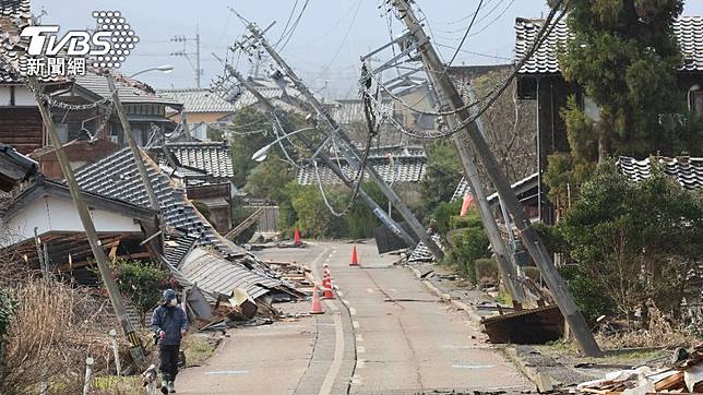 日本石川能登半島2024年1月「7.6強震」，引發外界對南海海槽地震擔憂。（圖／達志影像美聯社）