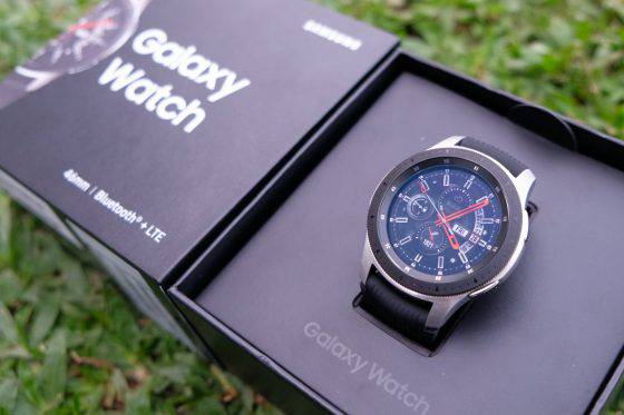 2018年12月推出的 Samsung Galaxy Watch LTE