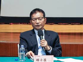 賴士葆質疑，總預算新增的3000億國防預算不能用，但賴政府不急，可見這筆預算是「畫唬爛的」。（圖：張柏仲攝）