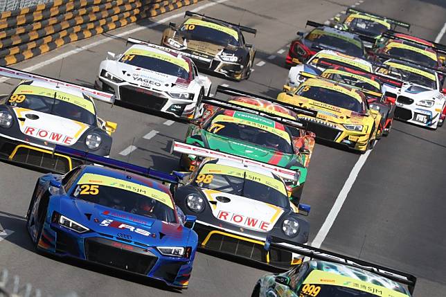 Drivers in action at the 66th Macau Grand Prix. Photo: K. Y. Cheng
