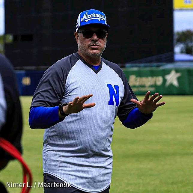 尼加拉瓜投手教練戰玉飛，取自Béisbol de Nicaragua FB。