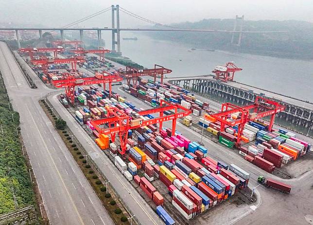 An aerial drone photo taken on Jan. 2, 2025 shows a view of Guoyuan Port in southwest China's Chongqing. (Xinhua/Wang Quanchao)