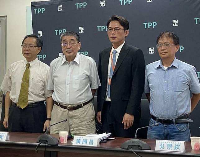民眾黨團今日舉行記者會研擬修改羈押規定 圖：林朝億/攝