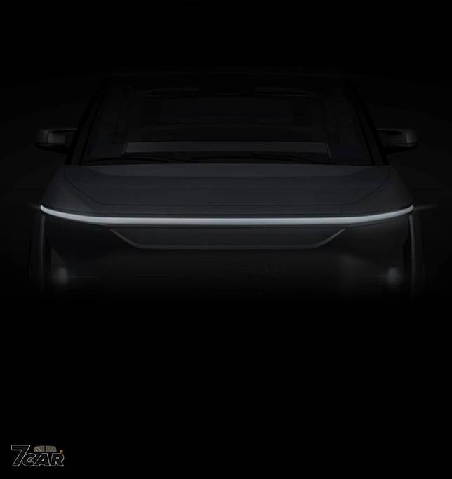 由 Pininfarina 操刀設計　全新 Model D 電動車將於 2024 鴻海科技日亮相