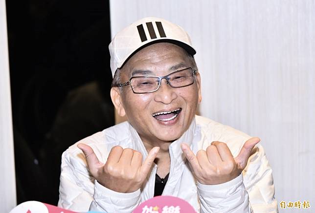 張菲、胡瓜等綜藝大哥御用樂手孔鏘。(資料照，記者陳奕全攝)