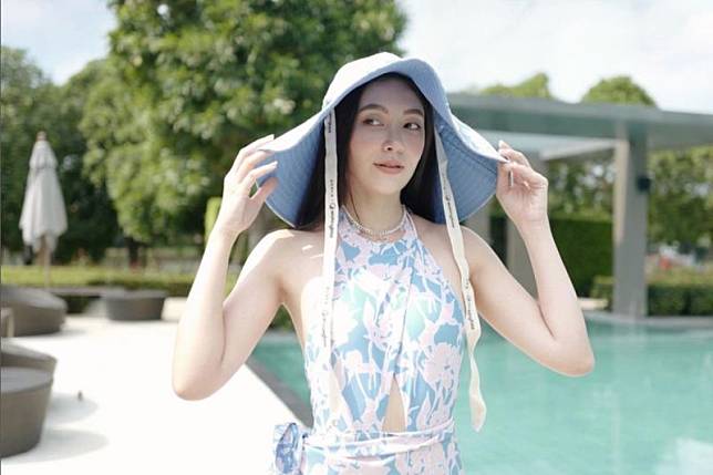 ▲Bella擔綱泰國熱門劇《天生一對》女主角。（圖／翻攝自Instagram）