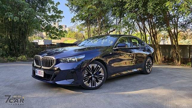 豪華與性能的完美交融　全新第八代 BMW 530i M Sport 試駕