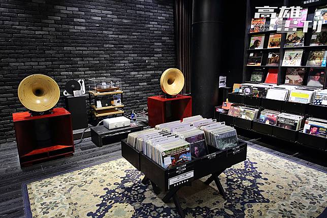 MLD Reading Vinyl黑膠唱片專賣店，吸引不少樂迷到店裡挖寶。(攝影/Carter)