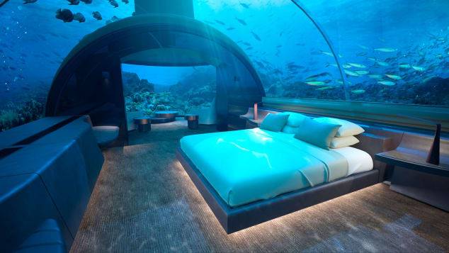 1-maldives-underwater-hotel