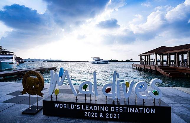 Photo taken on Jan. 7, 2022 shows a yacht marina in Male, Maldives.(Xinhua/Tang Lu)