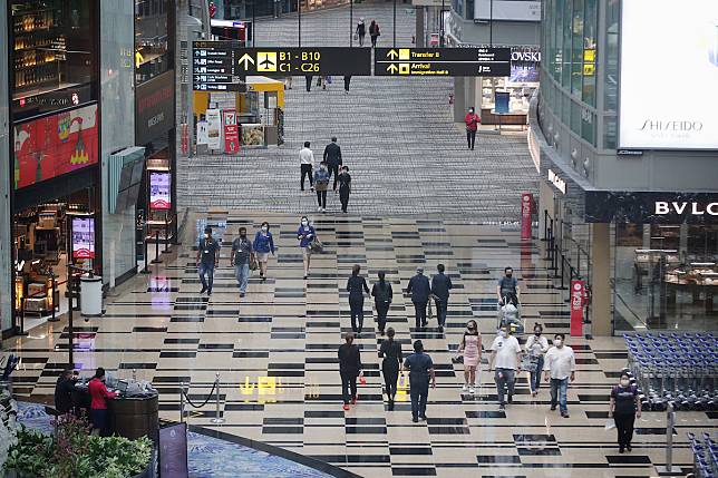 ▲ 新加坡樟宜機場出現感染群，第3航廈地下二樓暫時停止對外開放。資料畫面。（圖／美聯社／達志影像）