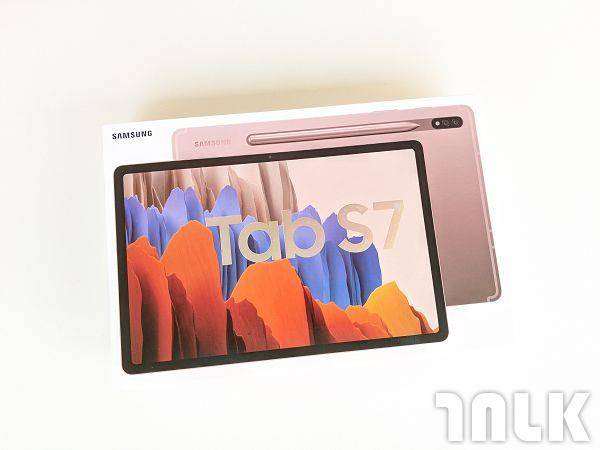 Galaxy-Tab-S7 盒裝.jpg