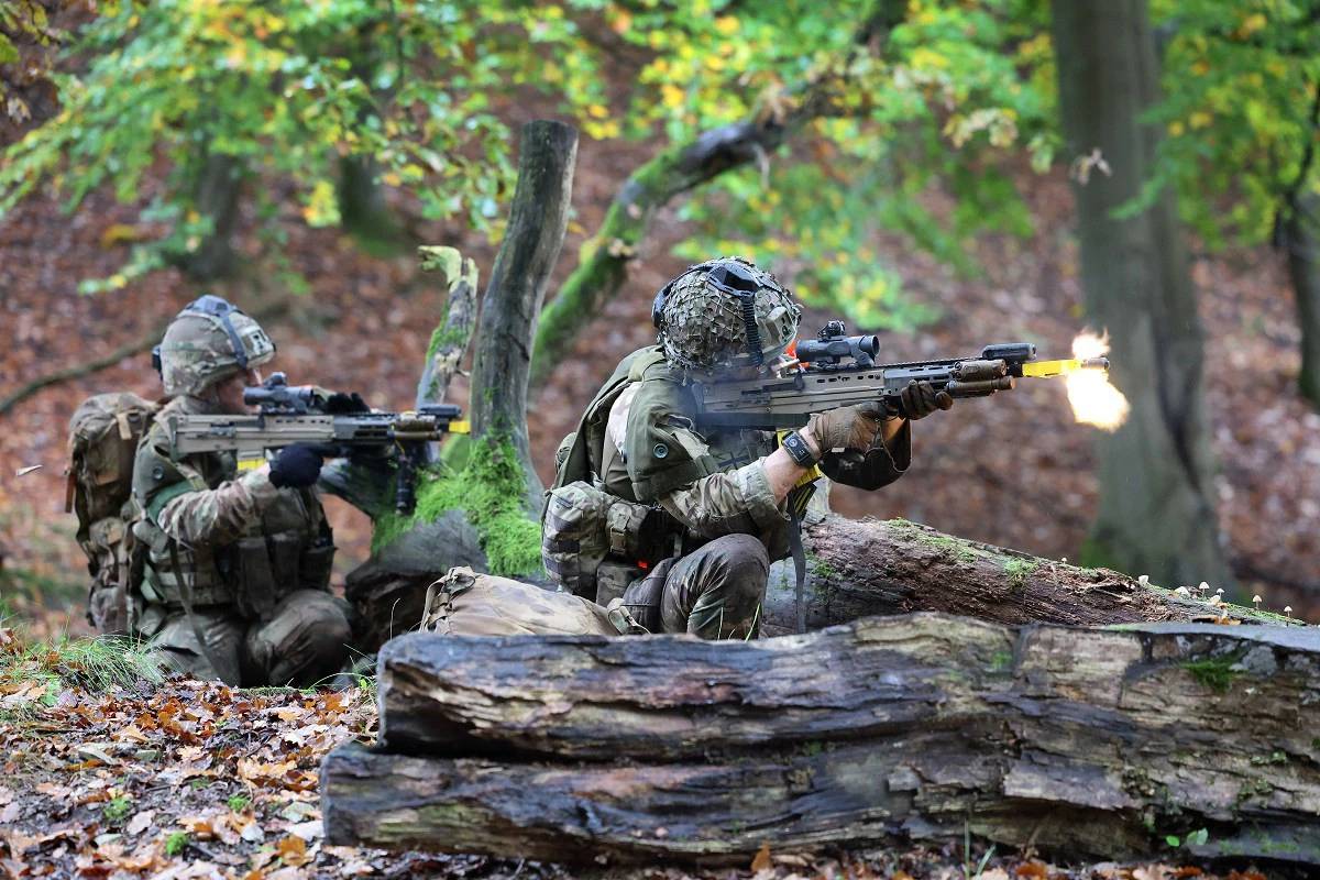 【有片】提升單兵未來作戰能力 英軍推「格雷伯恩計畫」汰除SA80步槍 | 上報 | LINE TODAY