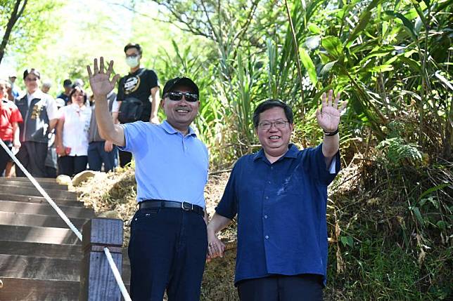 桃園市長鄭文燦與新北市長侯友宜