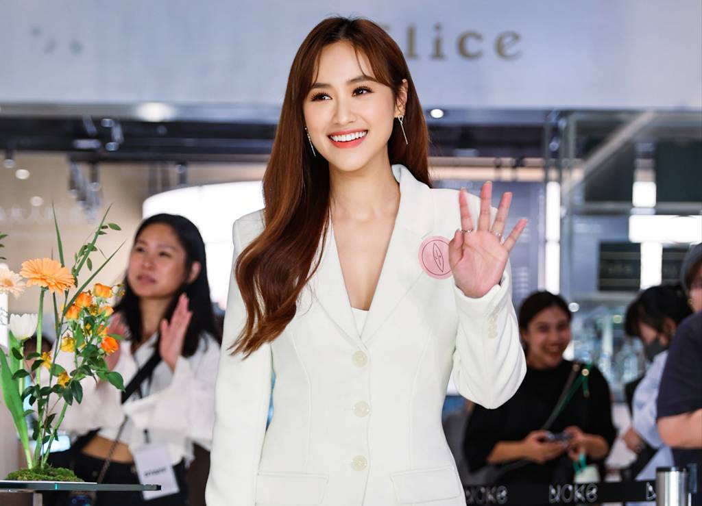 Sandy揭5年心路歷程！曾陷低潮期：嫌棄我自己 | 中時新聞網 | LINE TODAY