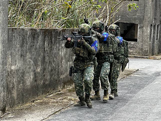 台南市劉姓職業軍人遭詐團吸收，擔任領款車手，台中高分院判他8月徒刑。示意圖／本報資料照