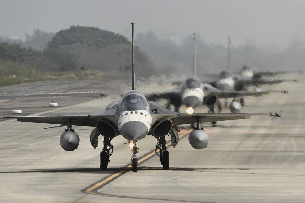 Re: [新聞] 烏克蘭NGO代表籲台提升防衛意識 勿期待