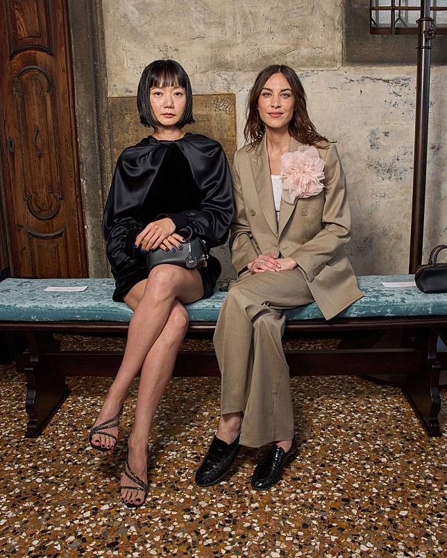 Doona Bae, Alexa Chung