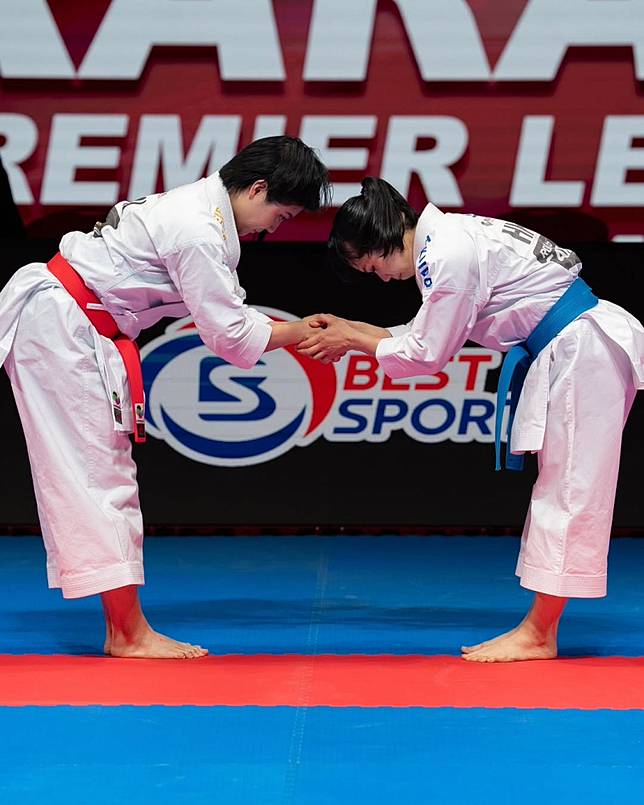 劉慕裳（右）今季連續4次戰勝尾野真步。（圖：世界空手道聯盟）