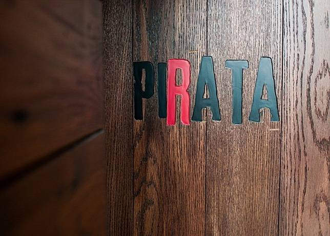 涉事食肆是位於灣仔軒尼詩道的意大利餐廳PIRATA。