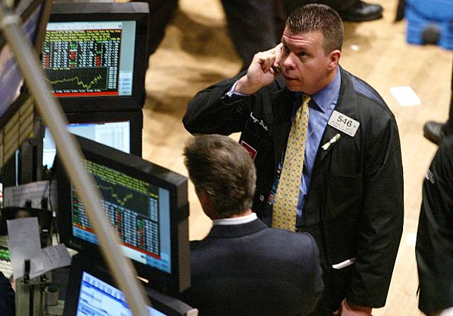 美股收市跌2352點。(GettyImages圖片)