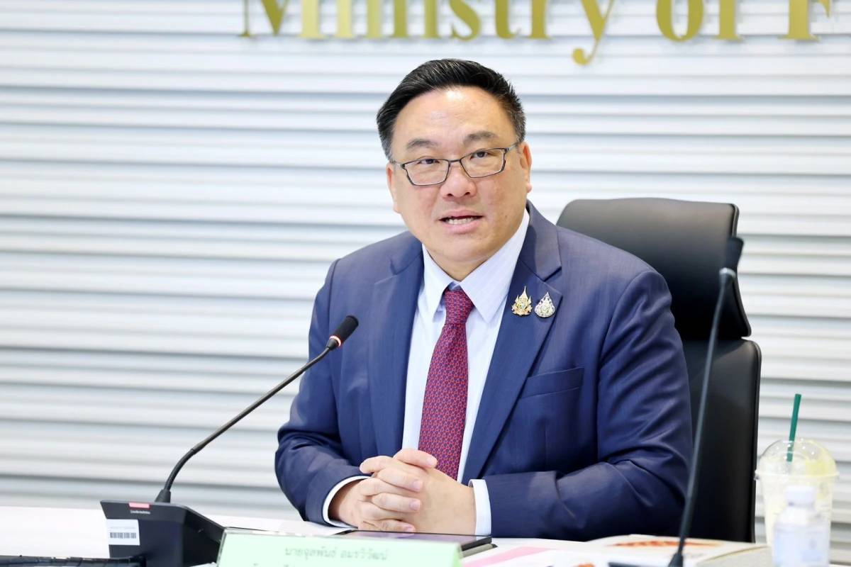 คลังเตรียมเปิดลงทะเบียน “บัตรสวัสดิการแห่งรัฐ” ภายใน มี.ค. 68 กลุ่มเดิม 14.5 ล้านคน ไม่ต้องลงทะเบียนใหม่ | การเงินธนาคาร | LINE TODAY