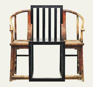 〈王〉椅——尺寸：103.2×104×52.3厘米。估價：10萬至15萬港元。特色：邵帆1995年設計的作品，把雕塑、繪畫的意念貫注於家具設計。（富藝斯提供）
